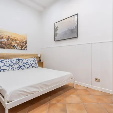 Dimora Degli Archeologi * بولونيا